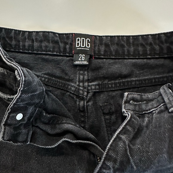 BDG Urban Outfitters Women’s Distressed Jeans - Picture 4 of 10